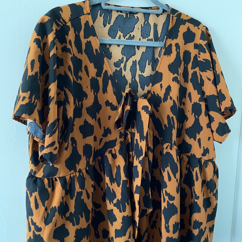 Plus Allover Print Tie Front Babydoll Blouse